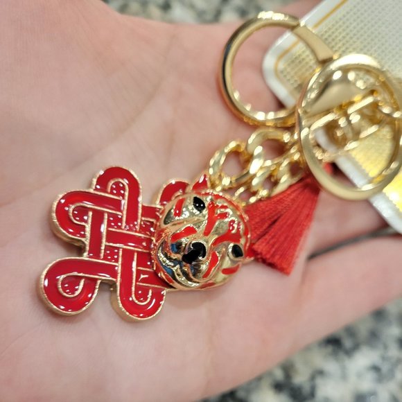 Quo Beauty Limited Edition Lunar Collection Key Chain - Picture 2 of 2